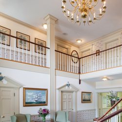 Colonial Hill Center