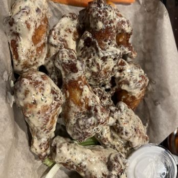 Diner 248 - Chipotle ranch wings - Diners Near Me - Easton, Pennsylvania
