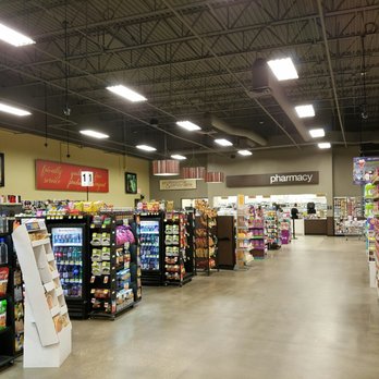 Brookshire's - the inside of a grocery store - Grocery Near Me - Springtown, Texas