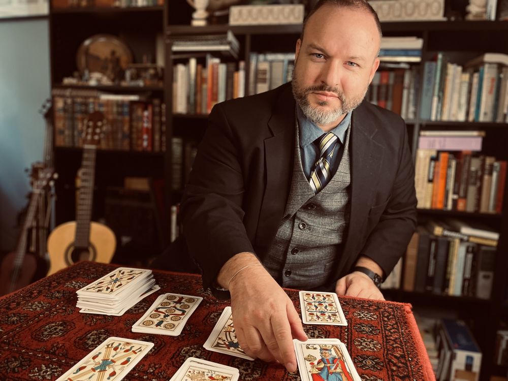 Nicholas Gentry -- The Intellectual's Illusionist