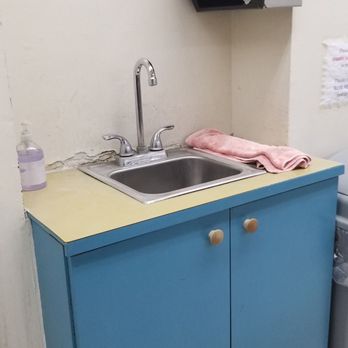 PG Wash & Dry - Sink area to wash hands - Laundromat Near Me - Pacific Grove, California PG Wash & Dry - Sink area to wash hands - Laundromat Near Me - Pacific Grove, California