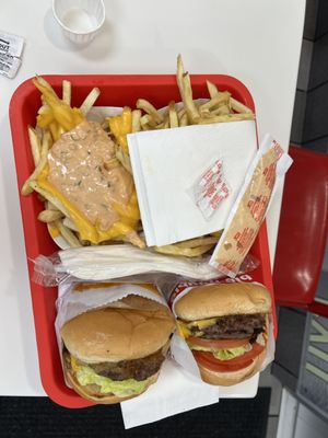 In-N-Out Burger by null