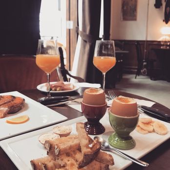 Garcons de Cafe - Wine Bars Near Me - Los Angeles, California Garcons de Cafe - Wine Bars Near Me - Los Angeles, California