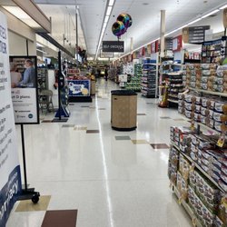 Stop & Shop - Stop & Shop Natick MA. Clean and well kept.