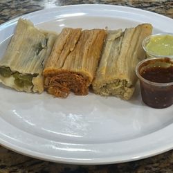 Taqueria Mi Tia - ! 3 tamales! Pork, chicken, jalapeño w queso fresco