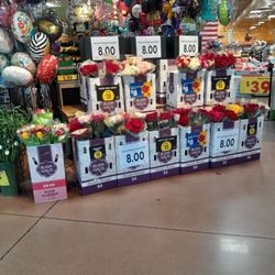 Fry's Marketplace - Amazing!!!