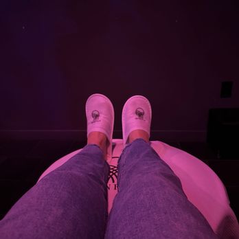 Seven Falls Massage & Spa - Cute slippers - Massage Near Me - Lake Forest, California
