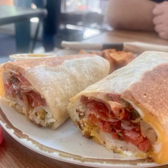 Basecamp Dinette - Brisket Breakfast Burrito - Coffee & Tea Near Me - Burbank, California Basecamp Dinette - Brisket Breakfast Burrito - Coffee & Tea Near Me - Burbank, California