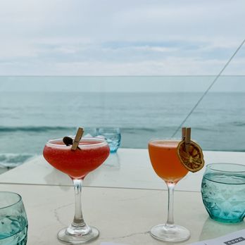 Larsen - Cocktails - Cocktail Bars Near Me - Laguna Beach, California