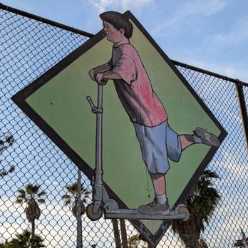 Drake Park - Artwork by the skate park - Parks Near Me - Long Beach, California Drake Park - Artwork by the skate park - Parks Near Me - Long Beach, California