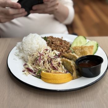Gai Noi - Lunch item - Desserts Near Me - Minneapolis, Minnesota Gai Noi - Lunch item - Desserts Near Me - Minneapolis, Minnesota