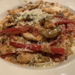 Black pepper pasta with chicken, delicious!!