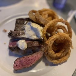 Kool Beanz Cafe - Peppered Flank Steak