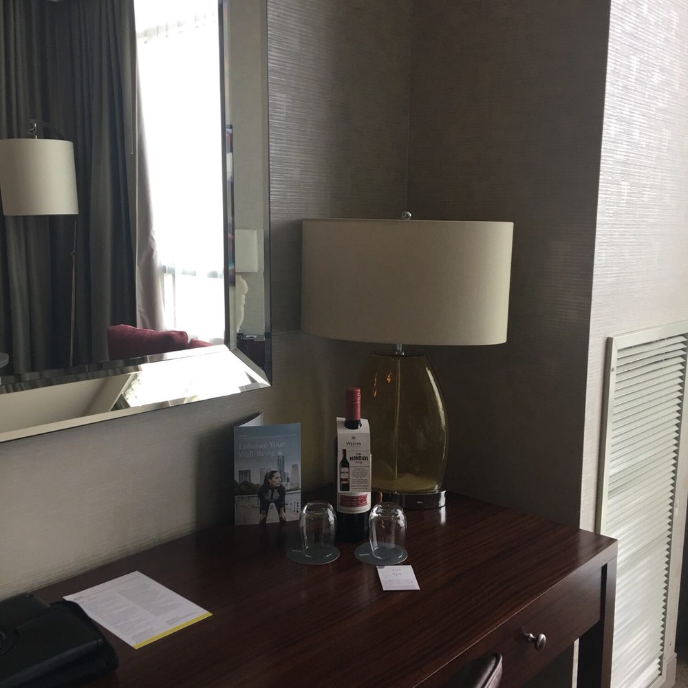 The Westin Mount Laurel - The desk - Hotels Near Me - Mount Laurel, New Jersey The Westin Mount Laurel - The desk - Hotels Near Me - Mount Laurel, New Jersey