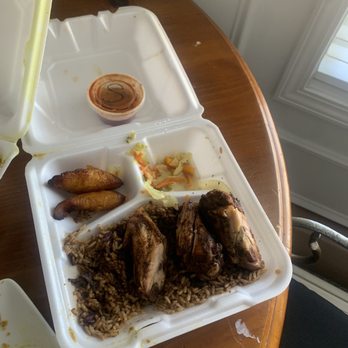 N&M Jamaican Delight - Caribbean Near Me - Oak Grove, Kentucky