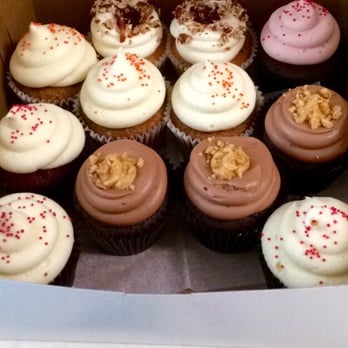 Luna Bakery Cafe - Cupcake assortment! - Cafes Near Me - Cleveland, Ohio