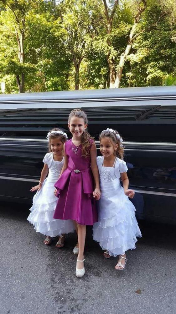 SUSIE’S SHEARS BEAUTY SALON Updated September 2024 Request an Appointment 3093 Kingston Rd