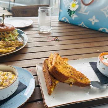 UP On The Roof - Grilled cheese, street corn - Cocktail Bars Near Me - Anderson, South Carolina