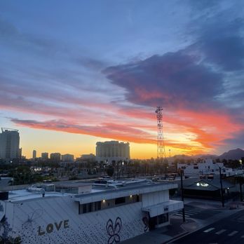 Share Downtown - Apartments Near Me - Las Vegas, Nevada Share Downtown - Apartments Near Me - Las Vegas, Nevada