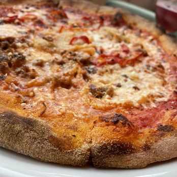Sixty Vines - Spicy Sausage Pizza - Wine Bars Near Me - Washington, DC, District of Columbia