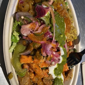 Sam and Curry - Chicken Curry Salad Bowl - Indian Near Me - San Jose, California Sam and Curry - Chicken Curry Salad Bowl - Indian Near Me - San Jose, California