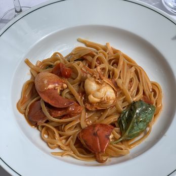 Girafe - Lobster Linguine! Fantastic!! Would order this again & again! - French Near Me - Paris, 75