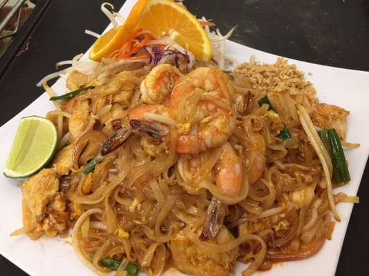 Sawasdee Thai Cuisine by null