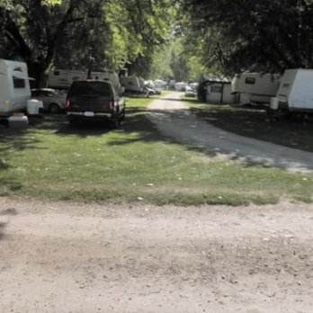 Red Barn Rv Park - Red Barn RV Park - Campgrounds Near Me - Tea, South Dakota