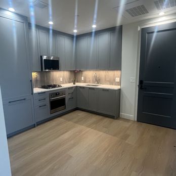 Le Noble Apartment Homes - Kitchen - Apartments Near Me - Los Angeles, California Le Noble Apartment Homes - Kitchen - Apartments Near Me - Los Angeles, California