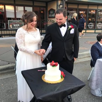 Sorella's Cake Studio - Custom Cakes Near Me - Livonia, Michigan