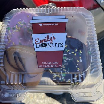 Emily's Donuts & Cafe - Assorted Doughnuts - Donuts Near Me - Williamsburg, Virginia Emily's Donuts & Cafe - Assorted Doughnuts - Donuts Near Me - Williamsburg, Virginia