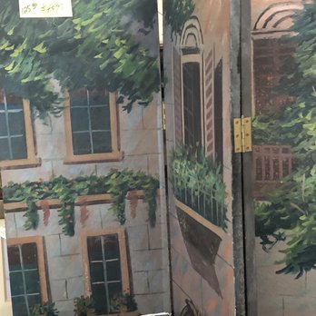 Re-Do Vendor Mall - Beautiful hand painted Italian village 4-panel screen  Perfect for our new space. - Home Decor Near Me - Biloxi, Mississippi