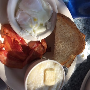 Metro Diner - Two eggs breakfast w grits - Breakfast & Brunch Near Me - Jacksonville, Florida Metro Diner - Two eggs breakfast w grits - Breakfast & Brunch Near Me - Jacksonville, Florida