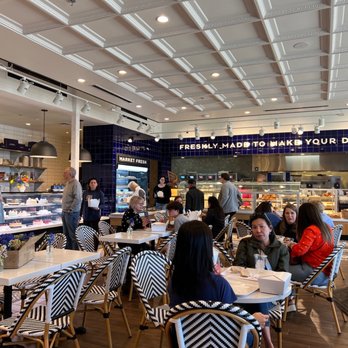 Paris Baguette - Happy people eating delicious food - Bakeries Near Me - Parker, Colorado Paris Baguette - Happy people eating delicious food - Bakeries Near Me - Parker, Colorado