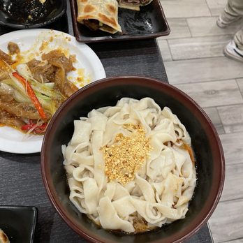 A & J Restaurant - Peanut Noodles in Hot Spicy Sesame Sauce and Topped w/Peanut Powder - Taiwanese Near Me - Irvine, California A & J Restaurant - Peanut Noodles in Hot Spicy Sesame Sauce and Topped w/Peanut Powder - Taiwanese Near Me - Irvine, California