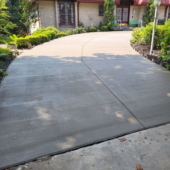 Sam The Concrete Man Fairfax Nova - a concrete driveway - Masonry/Concrete Near Me - Fairfax, Virginia Sam The Concrete Man Fairfax Nova - a concrete driveway - Masonry/Concrete Near Me - Fairfax, Virginia