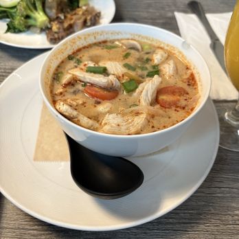 Mr East Kitchen - Breakfast & Brunch Near Me - San Francisco, California Mr East Kitchen - Breakfast & Brunch Near Me - San Francisco, California