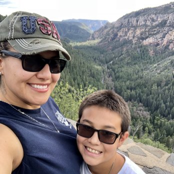 Oak Creek Canyon Overlook - Hiking Near Me - Flagstaff, Arizona Oak Creek Canyon Overlook - Hiking Near Me - Flagstaff, Arizona