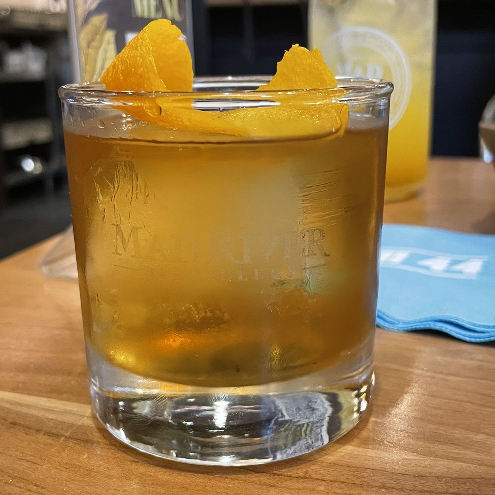 Mad River Distillers - Rum old fashioned - Cocktail Bars Near Me - Burlington, Vermont Mad River Distillers - Rum old fashioned - Cocktail Bars Near Me - Burlington, Vermont