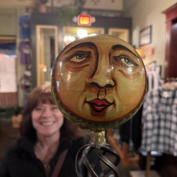 McMenamins Pub - Interesting staircase post. - Bars Near Me - McMinnville, Oregon