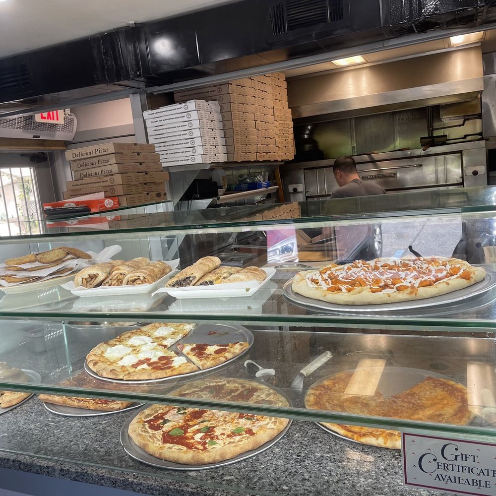Prima Pizza - Pizza Near Me - Colts Neck, New Jersey Prima Pizza - Pizza Near Me - Colts Neck, New Jersey