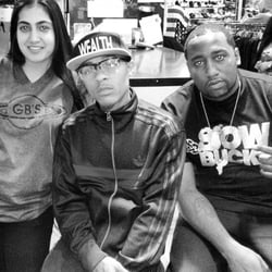 GB'S - Bow wow at GB'S