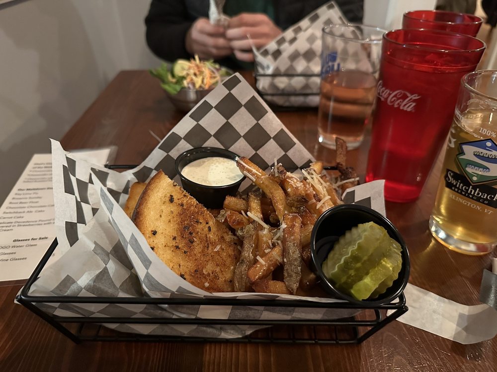 THE MELTDOWN GRILLED CHEESE AND TAPROOM 41 Photos & 47 Reviews 83