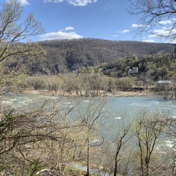 Maryland Heights Trail - Hiking Near Me - Harpers Ferry, West Virginia Maryland Heights Trail - Hiking Near Me - Harpers Ferry, West Virginia