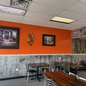 Mia Pizzeria - Pizza Near Me - Indianapolis, Indiana Mia Pizzeria - Pizza Near Me - Indianapolis, Indiana