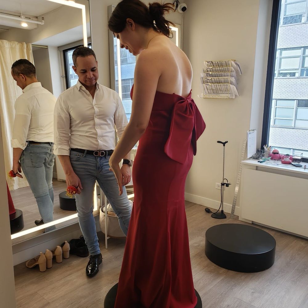 Alts - Grand Central - Sinai helps pin second dress - Sewing & Alterations Near Me - New York, New York