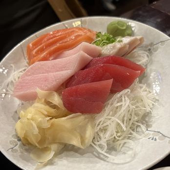 Sushi Time - Assorted Sashimi (12pc) - Japanese Near Me - Martinez, California