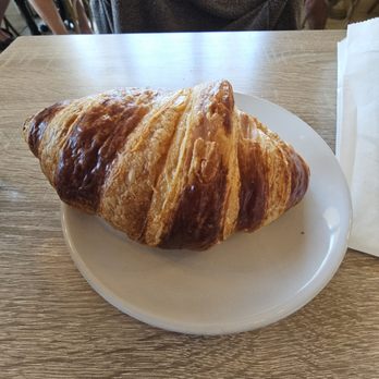 Le Cafe Du Sud - Croissant - Bakeries Near Me - Las Vegas, Nevada Le Cafe Du Sud - Croissant - Bakeries Near Me - Las Vegas, Nevada