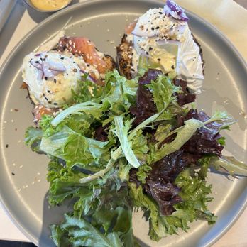 Willow & Whisk - Smoked Salmon Benedict - Breakfast & Brunch Near Me - Wyckoff, New Jersey