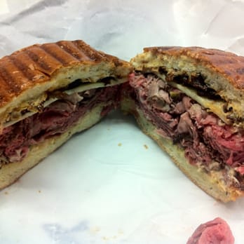 Cutty's - Roast Beef 1000 - Sandwiches Near Me - Brookline, Massachusetts